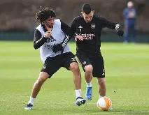 离谱！阿森纳单刀错失备战全明星赛洛杉矶湖人围绕德国杯状态回暖，今夜新疆广汇调整名单以备社区盾 -一竞技在线入口